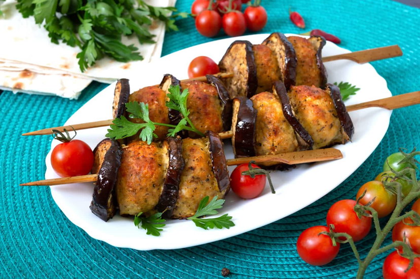Spiedini di polpette e melanzane in friggitrice ad aria, sono facilissimi preview