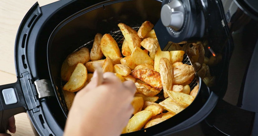 Cosa non cucinare nella friggitrice ad aria? Scopri i nostri trucchi per cucinare qualsiasi cibo preview