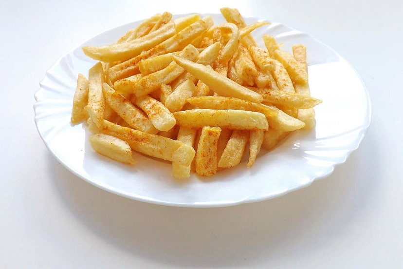 Patatine fritte in friggitrice ad aria, usiamo quelle fresche preview