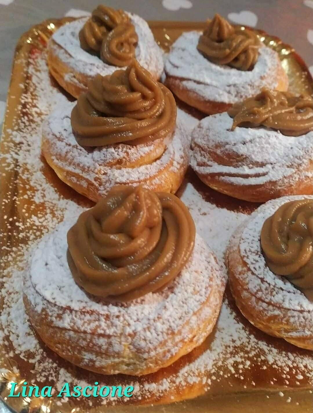Zeppole con crema al caffè in friggitrice ad aria article-post