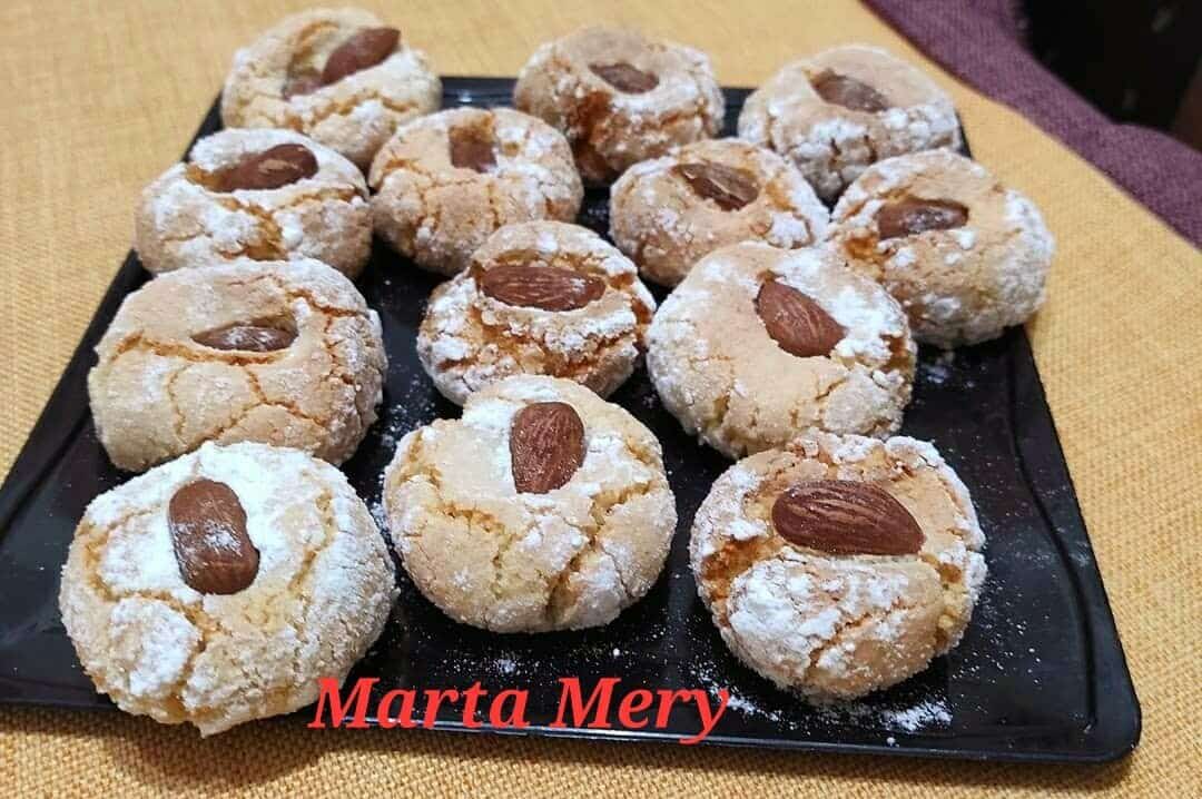 Biscotti alle mandorle in friggitrice ad aria, talmente buoni che uno tira l’altro article-post