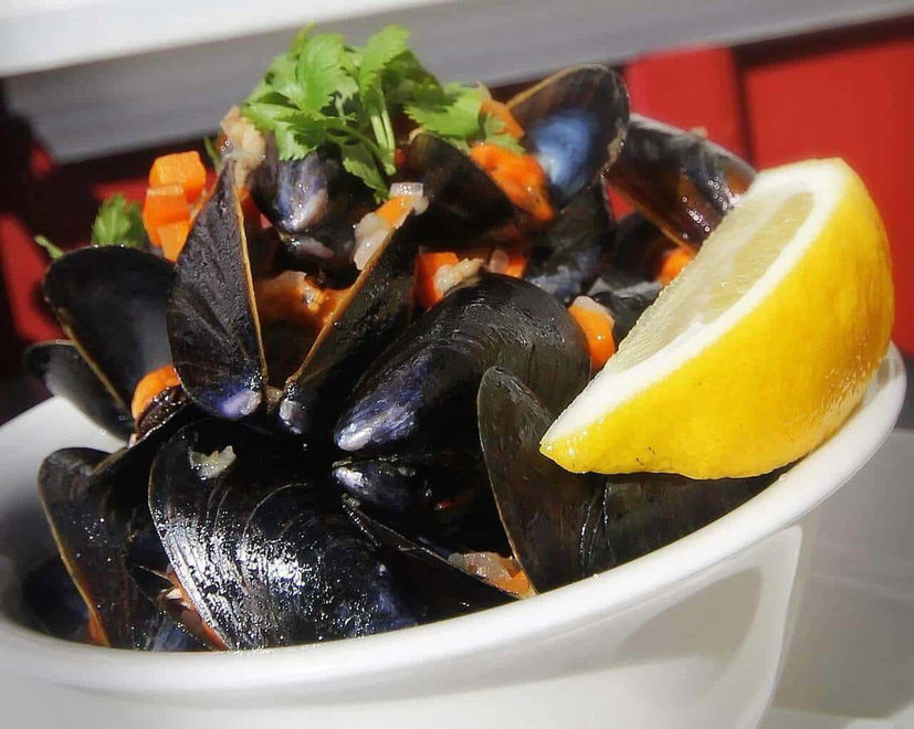 Cozze in friggitrice ad aria, ecco come realizzare una pepata perfetta preview