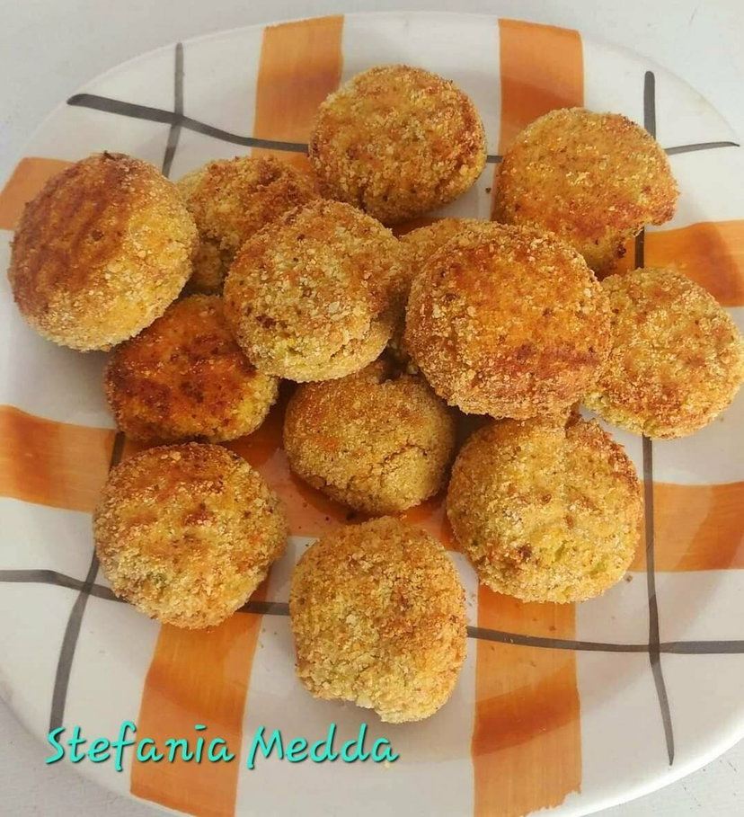Polpette di merluzzo e zucchine in friggitrice ad aria preview