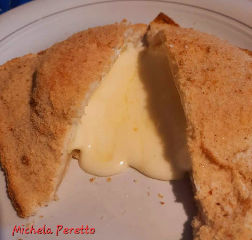 Tomino in carrozza in friggitrice ad aria, l’antipasto velocissimo pronto in 5 minuti preview