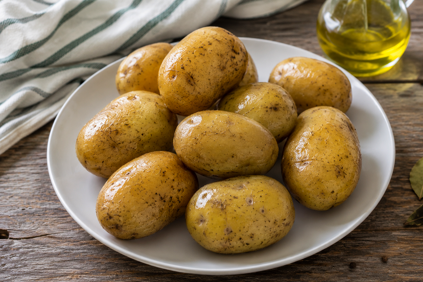 Patate bollite in friggitrice ad aria senza acqua. Non ci credi? Usa il nostro metodo infallibile preview