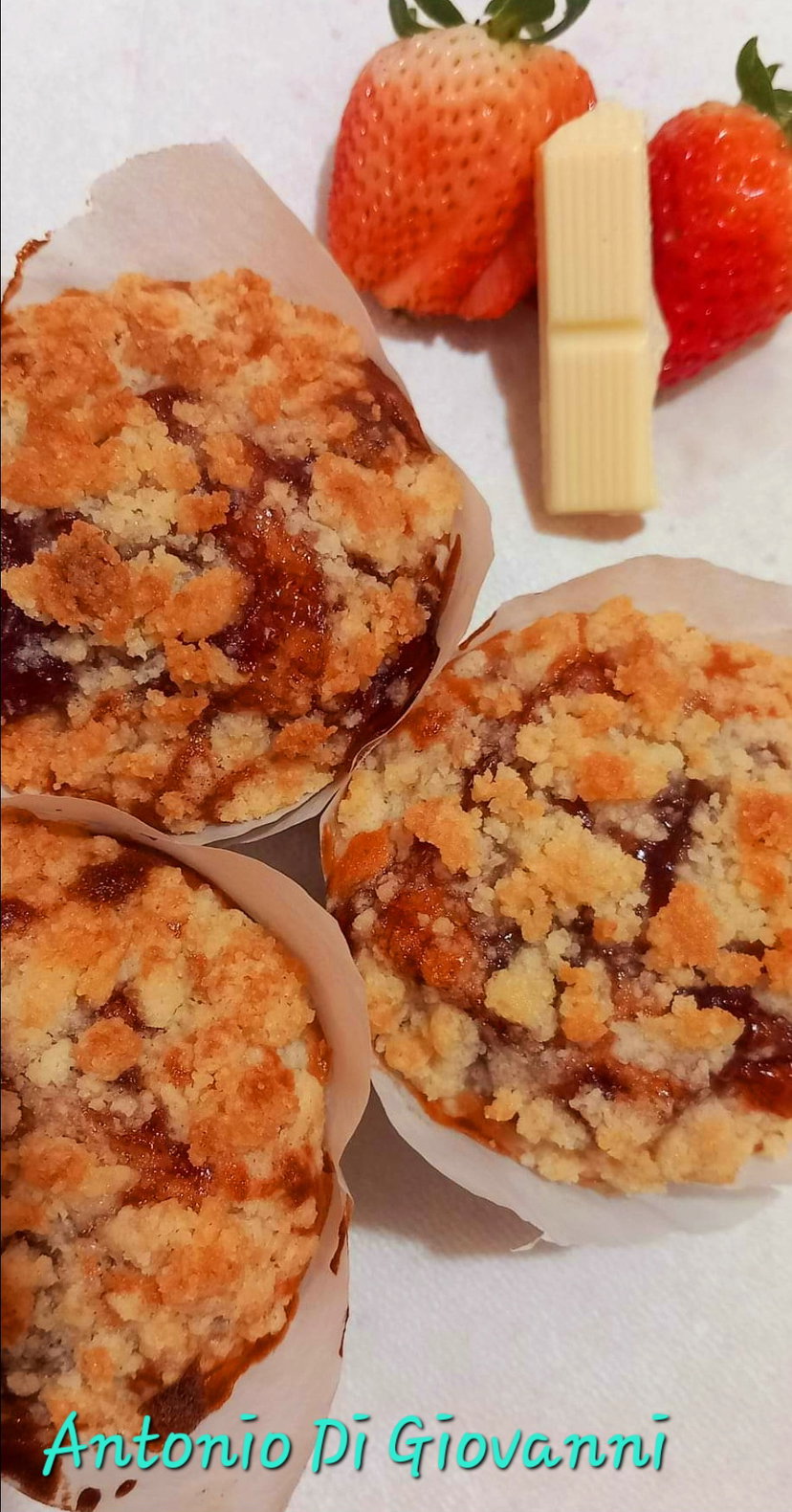 Muffin alle fragole con crumble in friggitrice ad aria preview