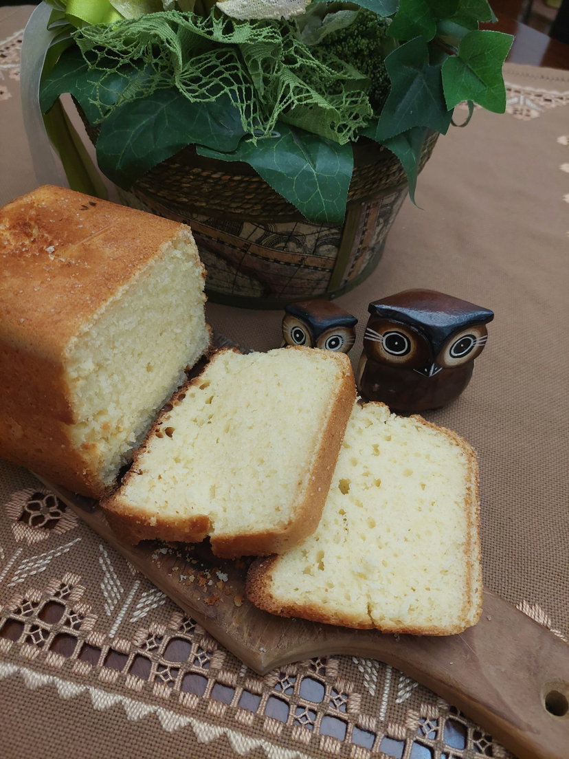 Plumcake allo yogurt super soffice in friggitrice ad aria preview