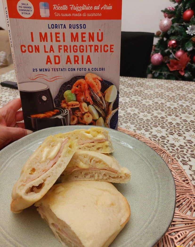 Dalla pizza liquida alla pizza ripiena. L’idea geniale di Lorita Russo e “I Miei Menù con la Friggitrice ad Aria” preview