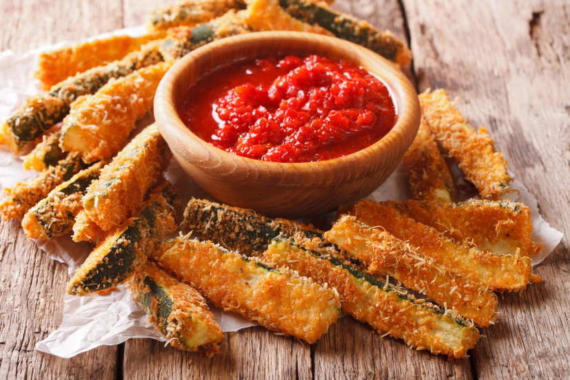 Bastoncini di zucchine croccanti in friggitrice ad aria preview