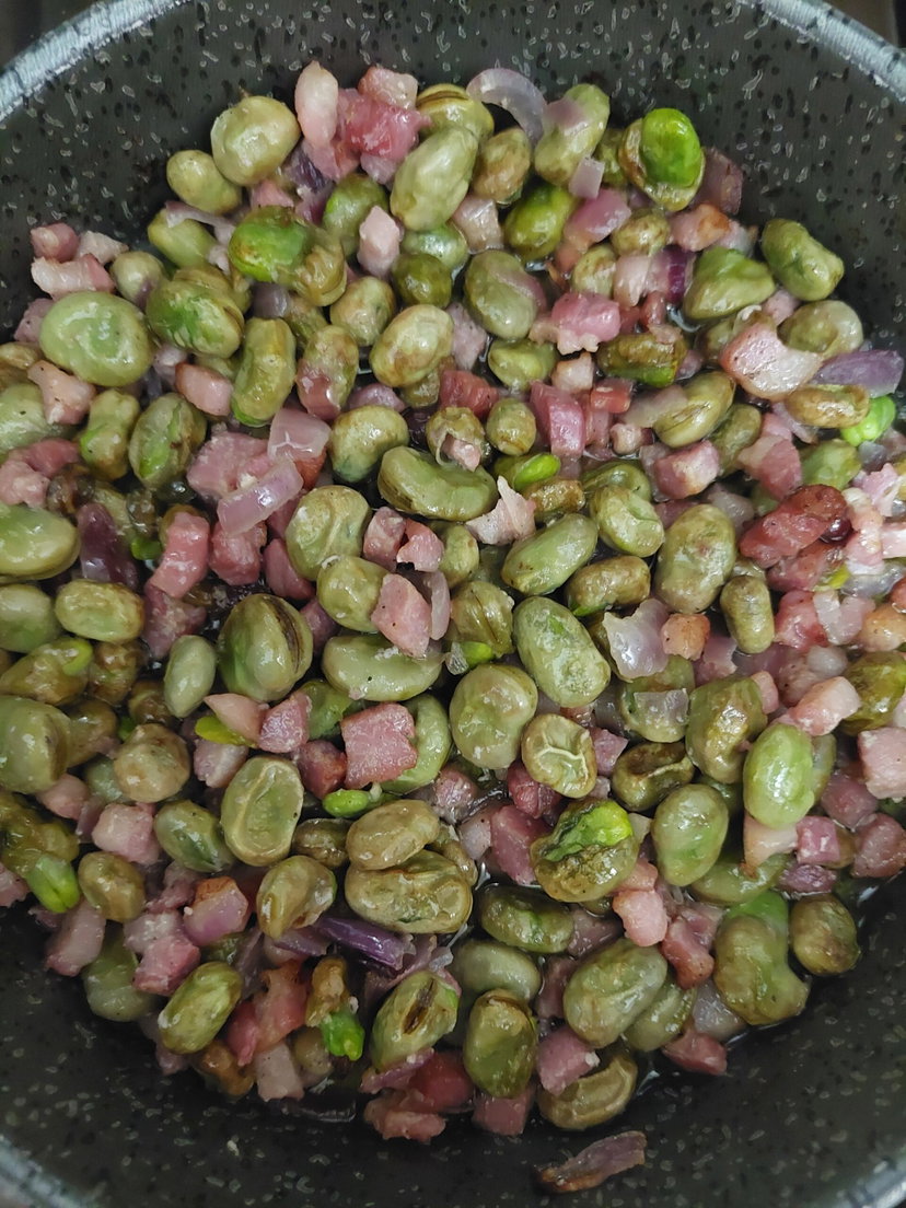 FAVE, CIPOLLA E PANCETTA IN FRIGGITRICE AD ARIA ( videoricetta e scheda ) preview