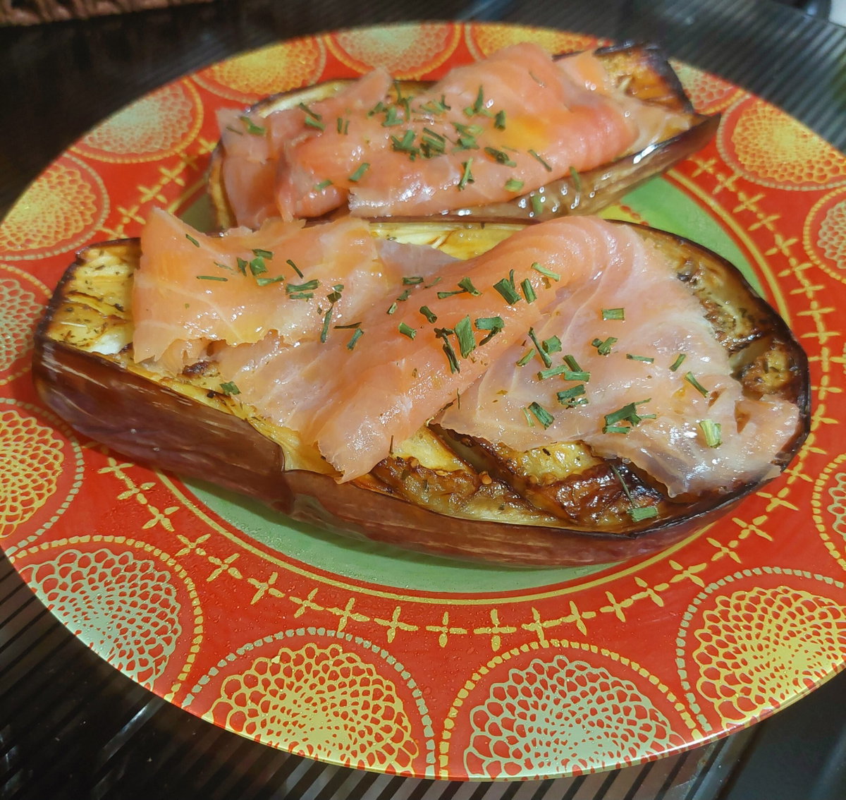 Melanzane grigliate in friggitrice ad aria, aggiungi il salmone per un secondo light article-post