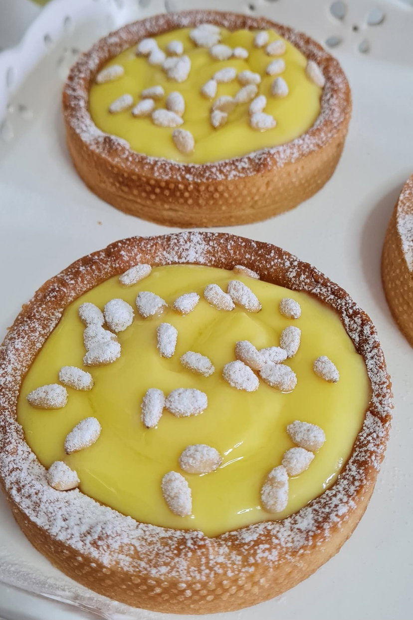 Crema, pinoli e profumo di vaniglia: ecco i veri tortini della nonna in friggitrice ad aria preview