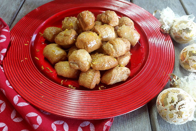 Turdilli calabresi in friggitrice ad aria: la ricetta di Lorita al miele o al cioccolato preview