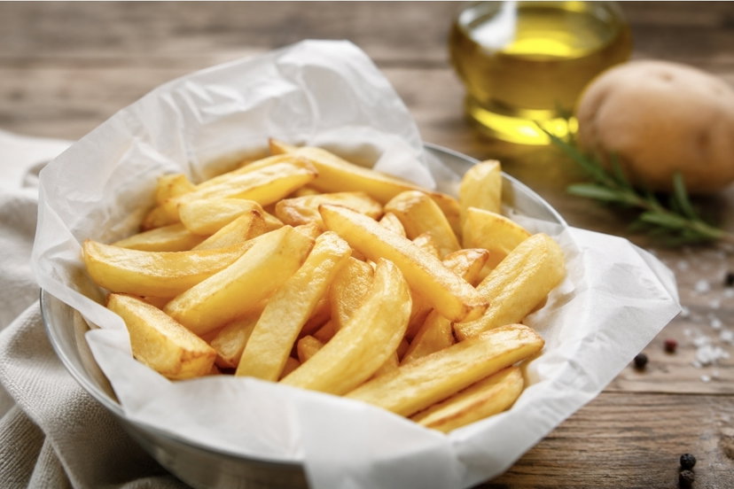 Molti sbagliano con le patate in friggitrice ad aria: i 5 errori da evitare preview