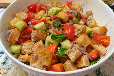 Panzanella in friggitrice ad aria, fresca e croccante per l’estate preview
