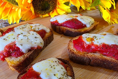 Pizzette di pane raffermo in friggitrice ad aria, la ricetta a 3 euro antispreco preview