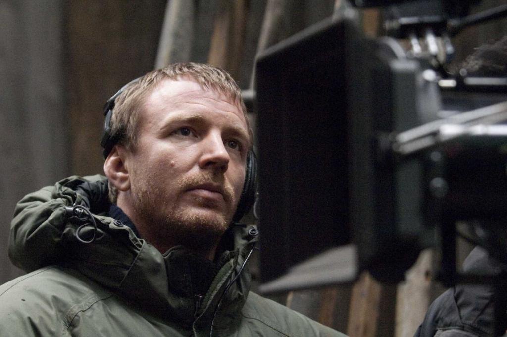 SHH-10323 Director GUY RITCHIE on the set of Warner Bros. PicturesÕ and Village Roadshow PicturesÕ action-adventure mystery ÒSherlock Holmes,Ó distributed by Warner Bros. Pictures.