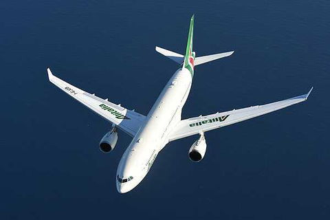 Offerta Giovani Alitalia: voli scontati fino al 50% preview