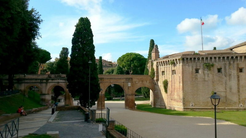 passetto di borgo roma
