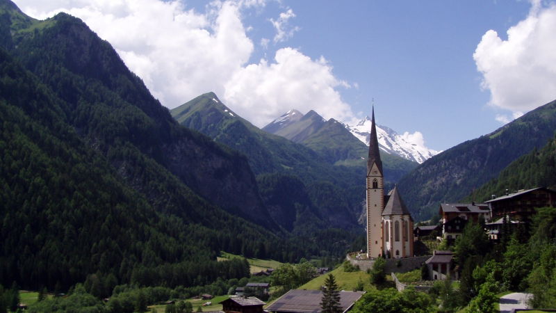 Grossglockner_heilingenblut_vue