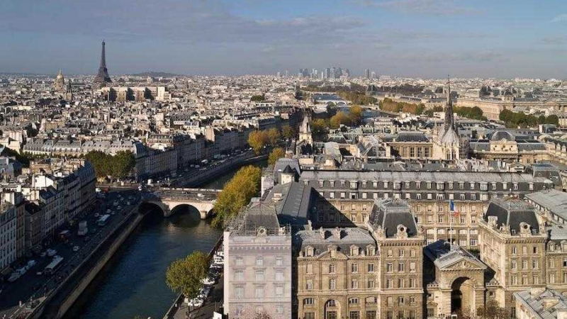 da beuavais a parigi