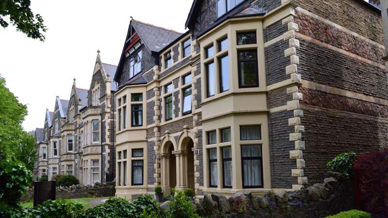 diario di viaggio a cardiff cathedral road