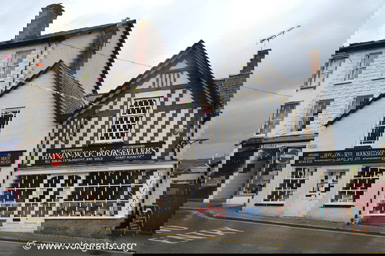 Hay-on-Wye, la città dei libri che ogni appassionato lettore dovrebbe visitare preview