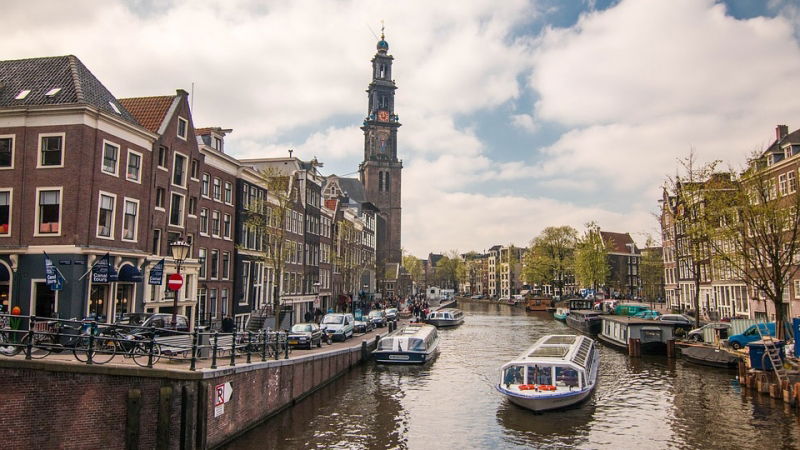 vinci un viaggio ad amsterdam
