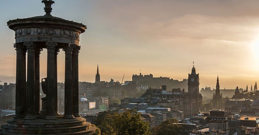 Voli low cost per Edimburgo a € 9,97 preview