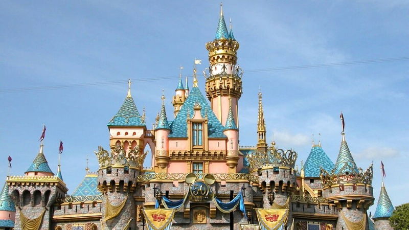 concorso per vincere un viaggio a disneyland