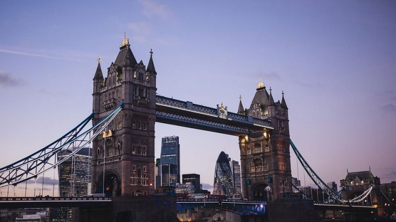 tower bridge londra
