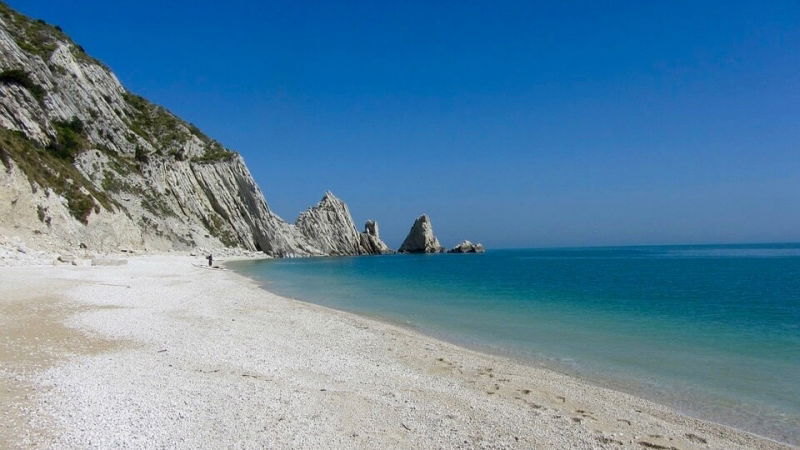 cosa vedere nella riviera del conero