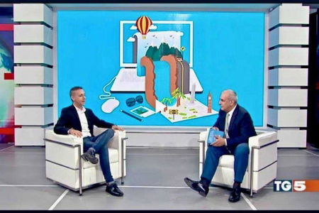 andrea petroni intervista tg5
