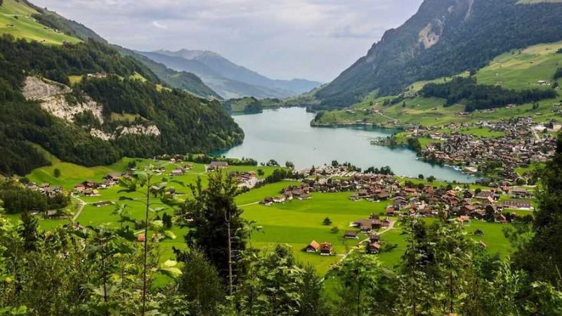 vinci un viaggio in svizzera