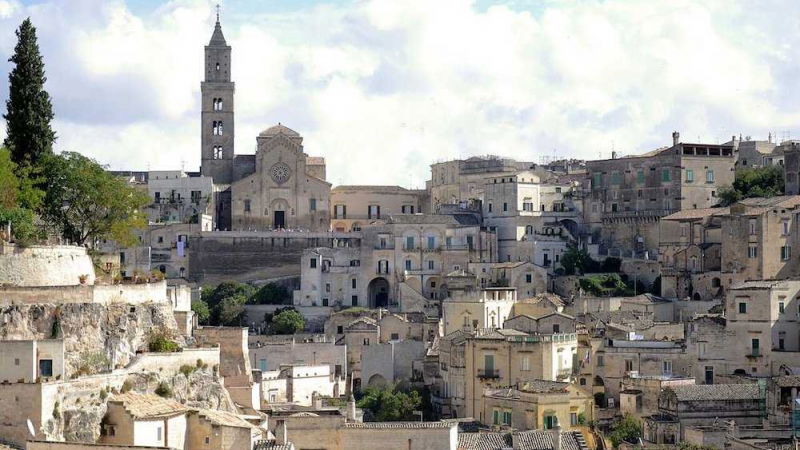 scarica gratis la guida di matera