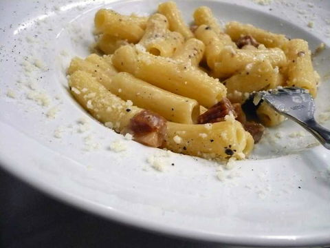 Piatti tipici romani: cosa mangiare a Roma preview