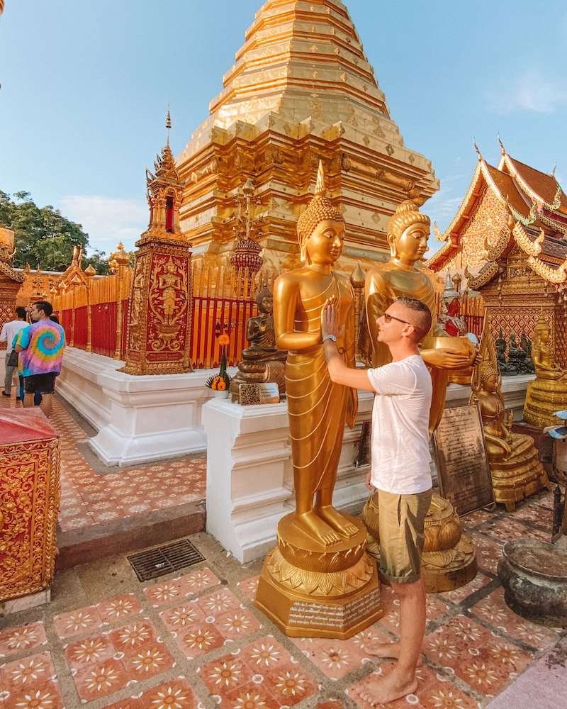 andrea petroni al Wat Phrathat Doi Suthep