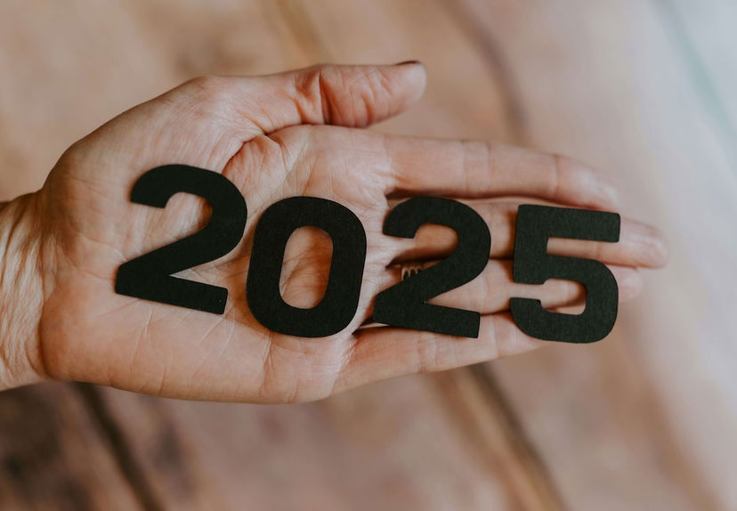 Festività e Ponti 2025: con 6 giorni di ferie si avranno 32 giorni di vacanza article-post
