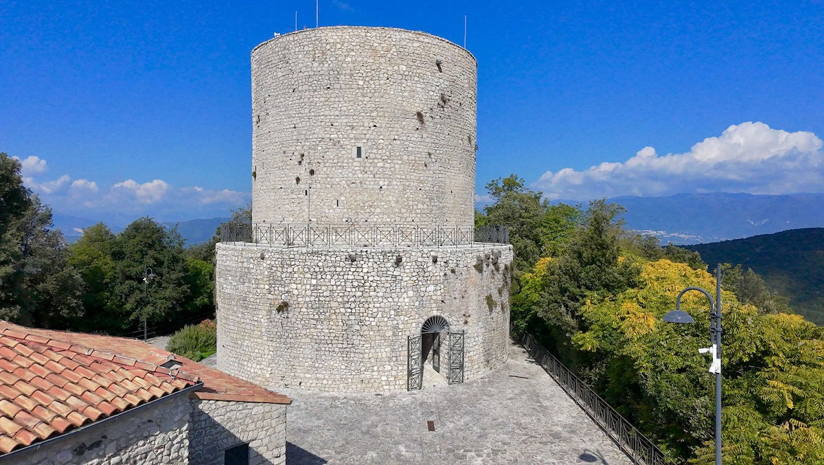 roccaromana rocca normanna