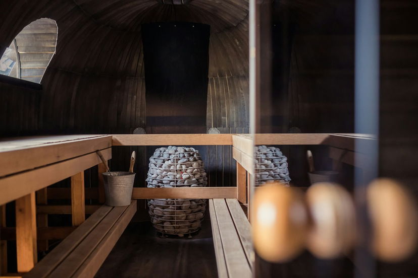 Sauna estone: il potere di una tradizione millenaria, da vivere durante un viaggio in Estonia preview