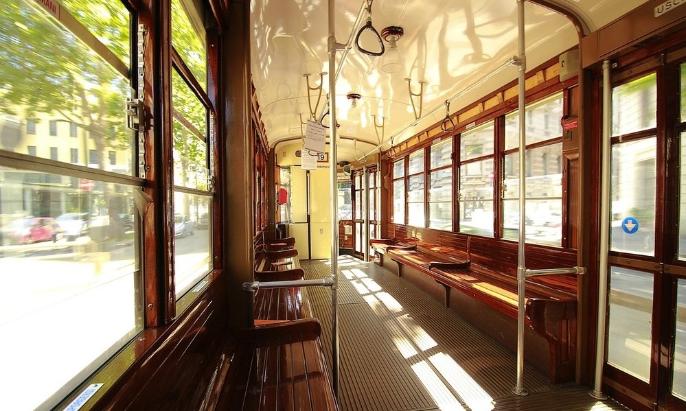 Tour in tram storico di Milano: visitare la città al costo di un biglietto!