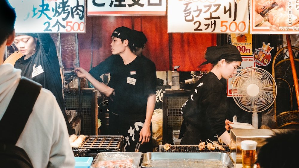 Cibo da strada giapponese: tutto i piatti da provare dello street food in Giappone