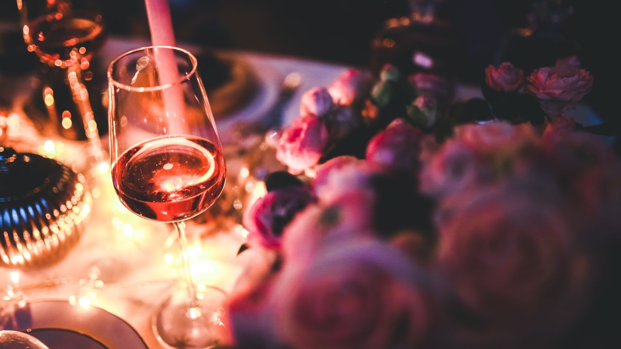 Migliori hotel romantici in Valle d’Aosta: 10 alberghi bellissimi per un weekend romantico