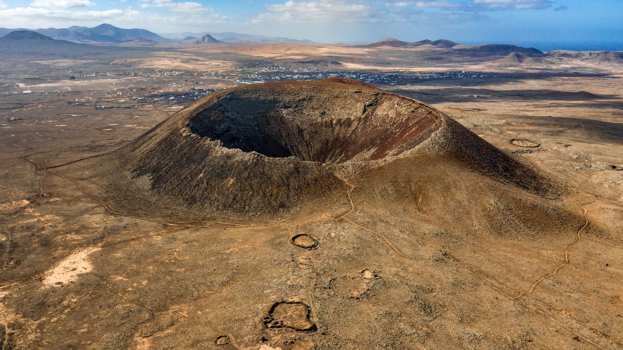 Trekking al Calderon Hondo (Fuerteventura): Tutto quello da sapere, informazioni utili e percorso