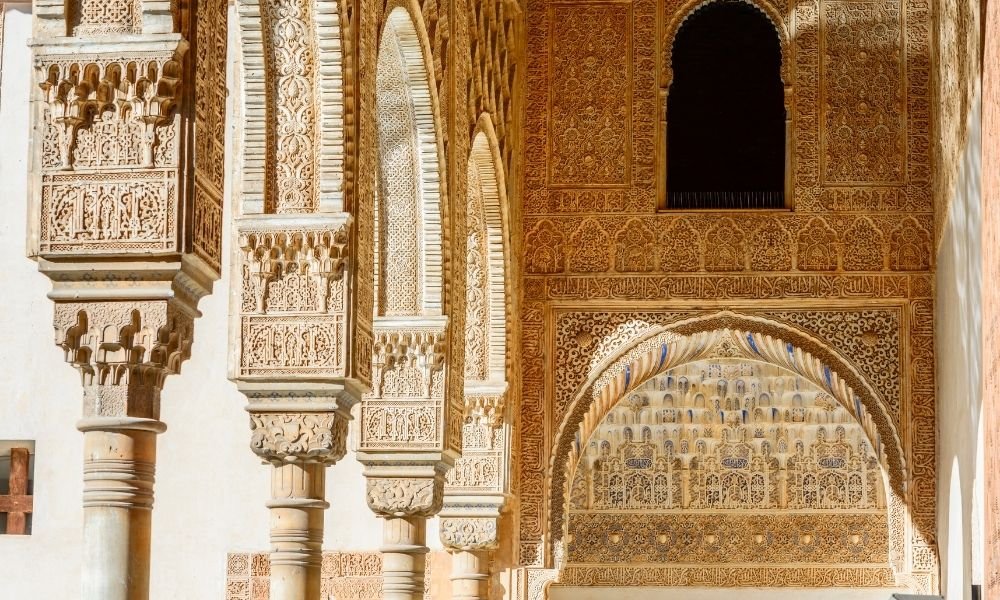 Granada cosa vedere: 16 cose imperdibili da fare e visitare