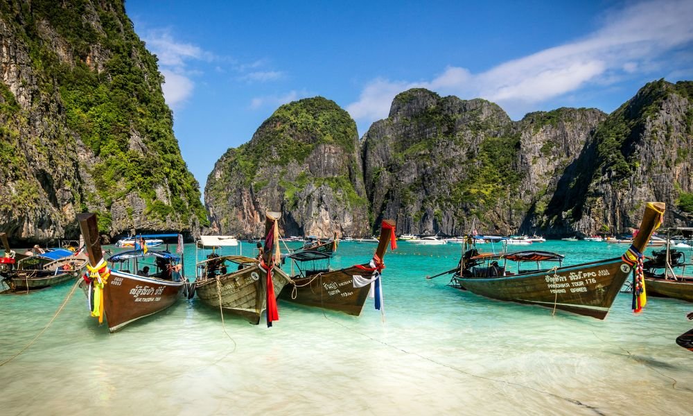 phi-phi-island-cosa-vedere-a-phuket-itinerario-di-viaggio-in-thailandia