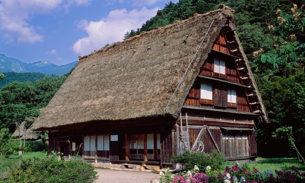casa-gassho-a-shirakawa-go-cosa-vedere-itinerario-di-viaggio-in-giappone