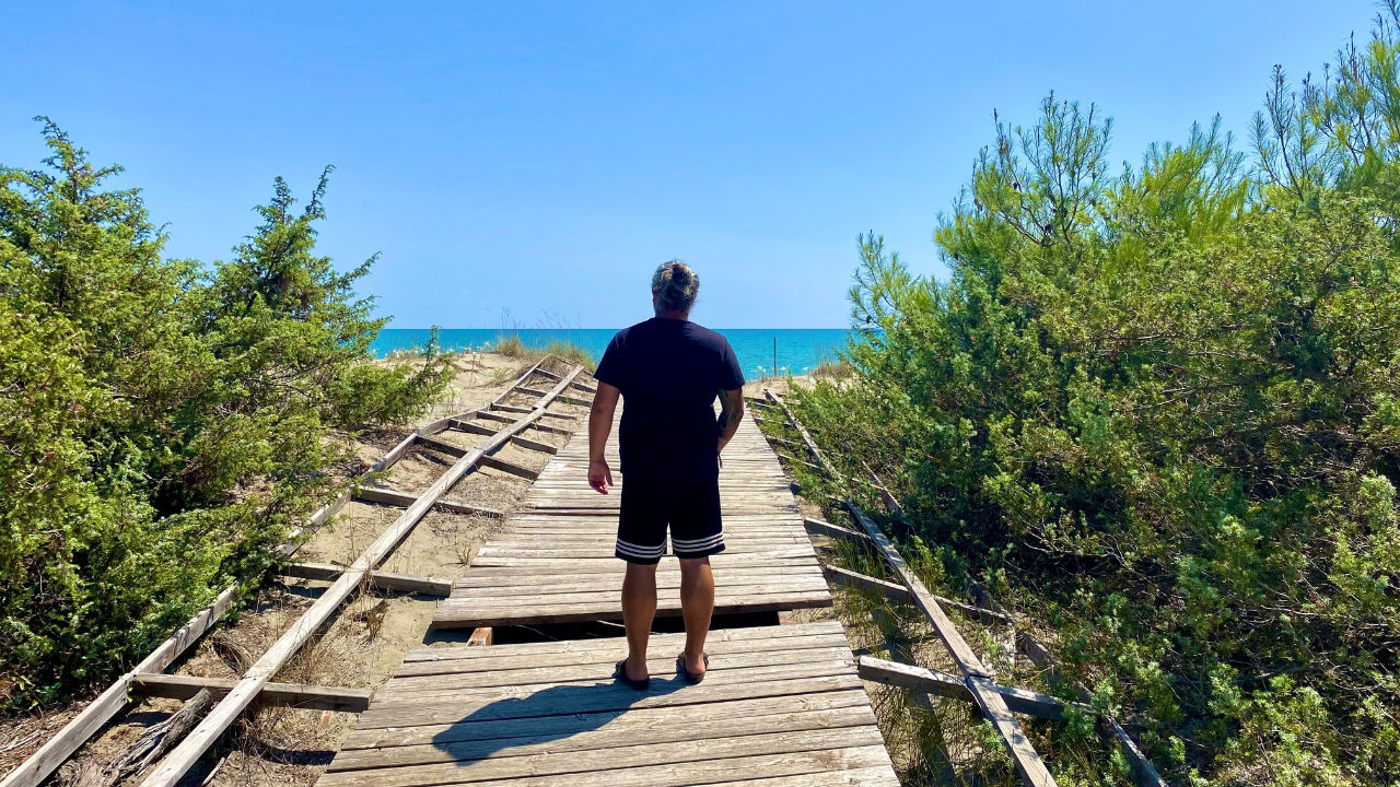 Spiagge gay in Basilicata: Tutte le spiagge nudiste ed LGBTQ+ friendly dove andare