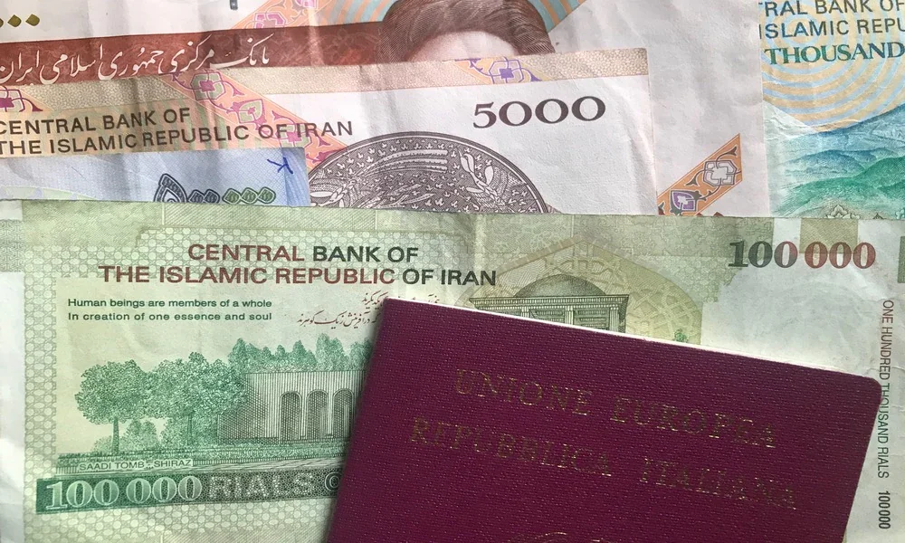 Bancomat e carte di credito in Iran: problemi e soluzioni