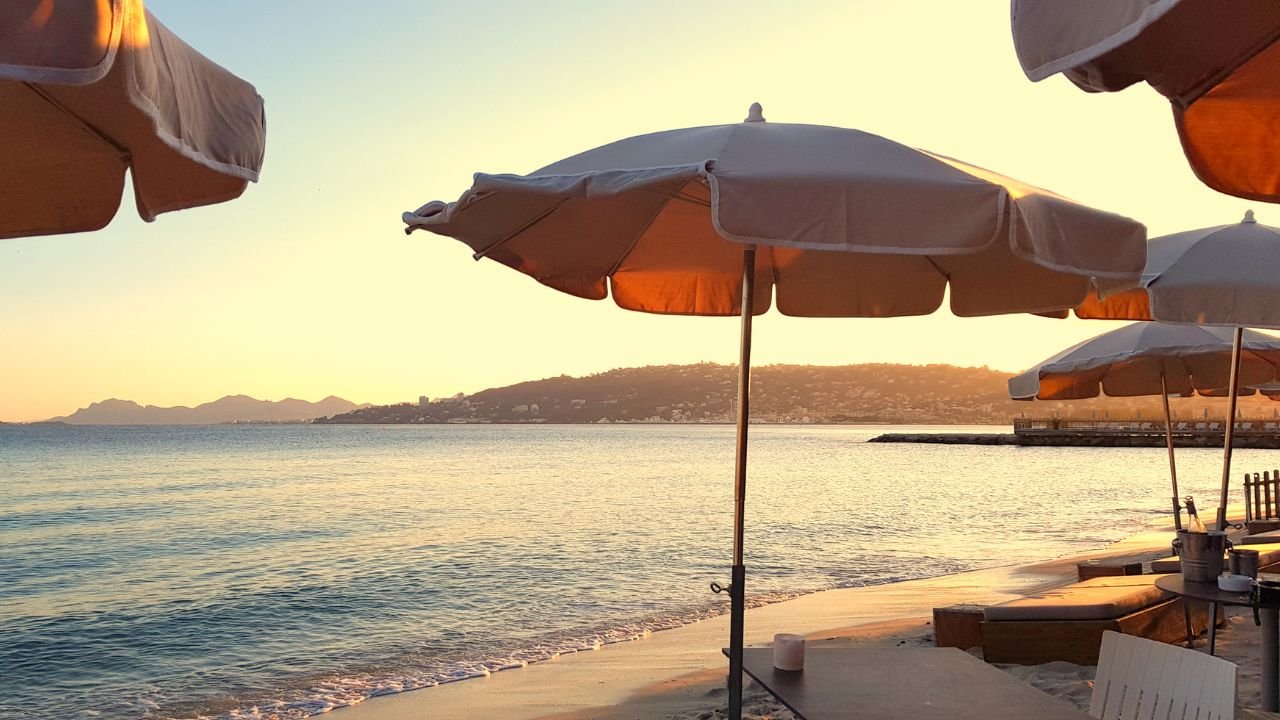 Dove andare al mare ad Antibes (Francia): Migliori spiagge di Antibes in Costa Azzurra